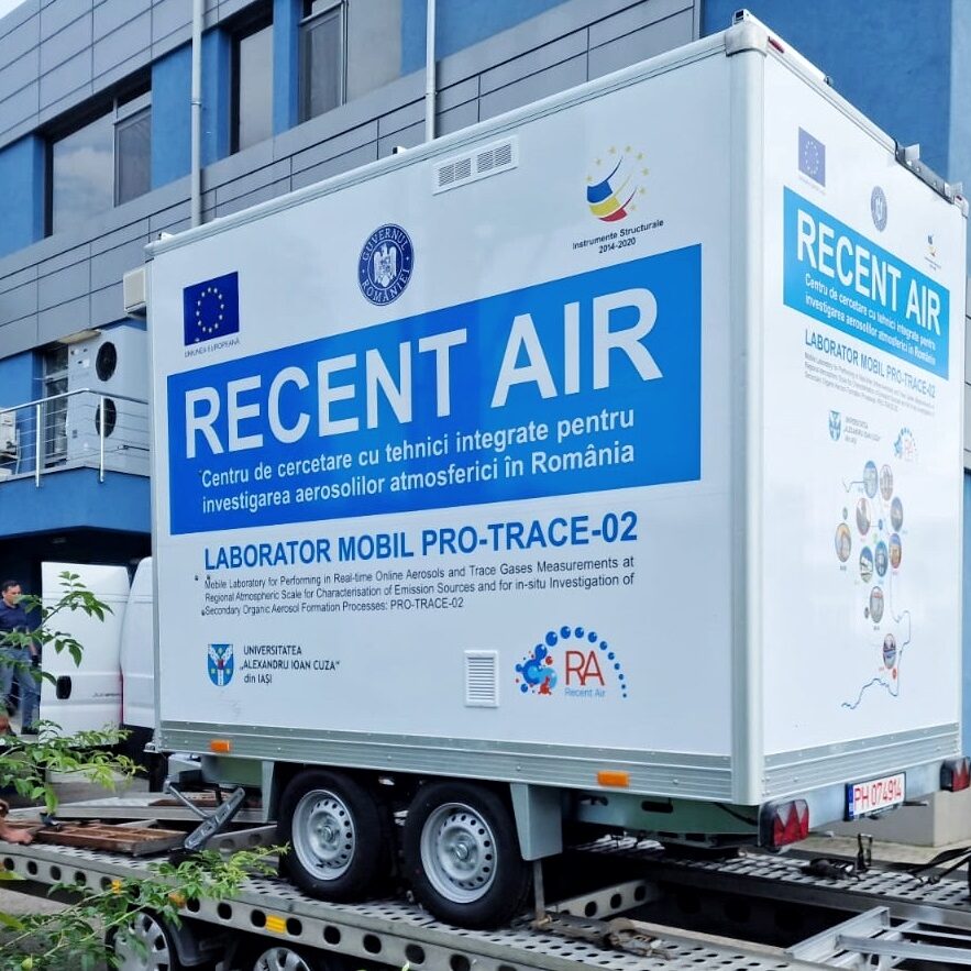 autolaborator de monitorizare a calitatii aerului crop